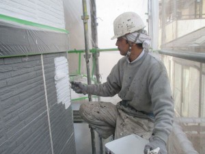 関市　Ｍ様邸　壁下塗り　職長石井