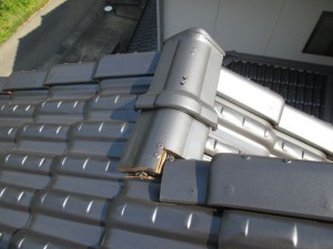 関市巾S様邸にて屋根の修繕工事をおこないました。