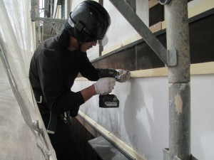 関市Y様邸　板金工事を行っています。
