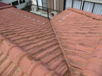 岐阜県関市　外装リフォーム工事　屋根修繕　棟瓦の積直し