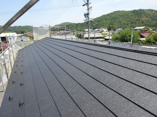 岐阜県加茂郡富加町大山　屋根カバー工法　ＩＧルーフ・スーパーガルテクト使用　