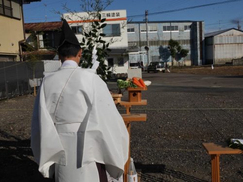 新社屋建設に先立ちの地鎮祭を行いました