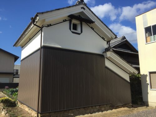 岐阜県関市吉野町　トタン外壁塗装　雨漏り修繕　樋交換