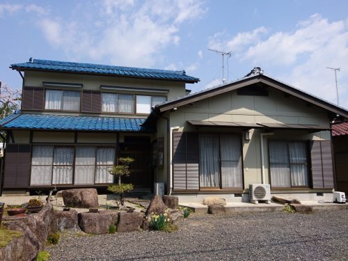 岐阜県美濃加茂市川合町　和風住宅塗装　モルタル　超低汚染シリコン塗料使用