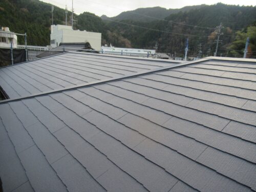 岐阜県関市中之保　薄型スレート屋根塗装　遮熱塗料・フッソ樹脂塗料使用