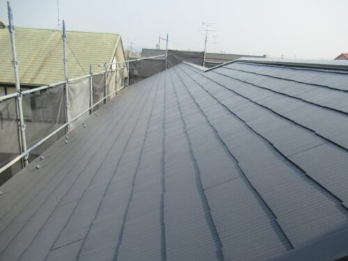 愛知県江南市　屋根塗装工事　タスペーサー設置
