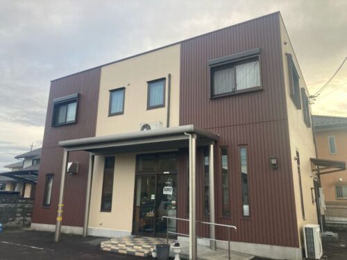 岐阜県関市　３階建て店舗併用住宅　ALC外壁塗装