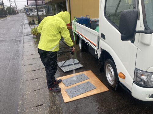 職人の仕事（雨の日）