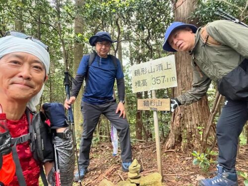 おっさん仲間と美濃市の須原神社からの鶴形山へ