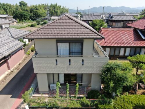美濃加茂市でレンガ積み調サイディングの塗装工事を行いました