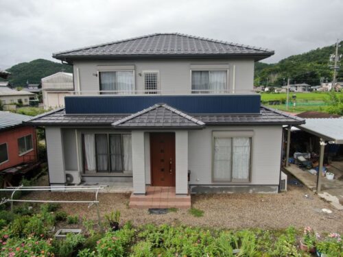 関市で外壁塗装・ベランダ改修・屋根補修などの工事を行いました　