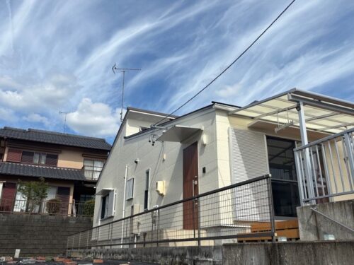 関市でサイディング外壁をシリコンREVO1000-IRで塗装しました