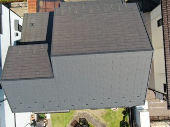 高耐久・低汚染塗料を使用した屋根外壁塗装工事が完成しました