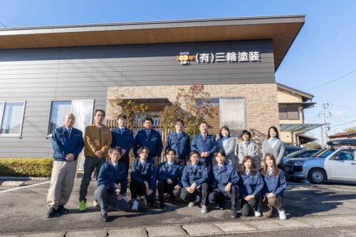 仕事初めと入社式を行いました。