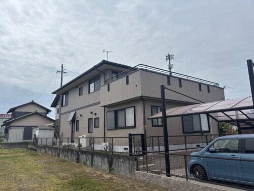 セキスイ・セントレージ住宅をベージュ一色で仕上げた外壁塗装（2000MF）＠美濃加茂市