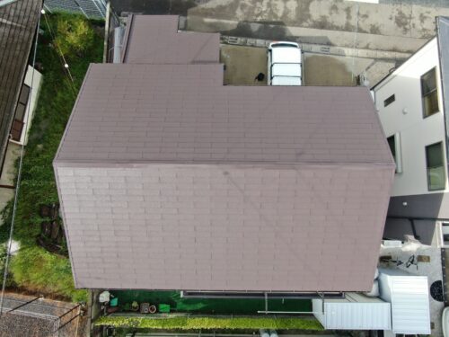 屋根のひび割れ補修と塗装｜一建設の住宅×パイオニア